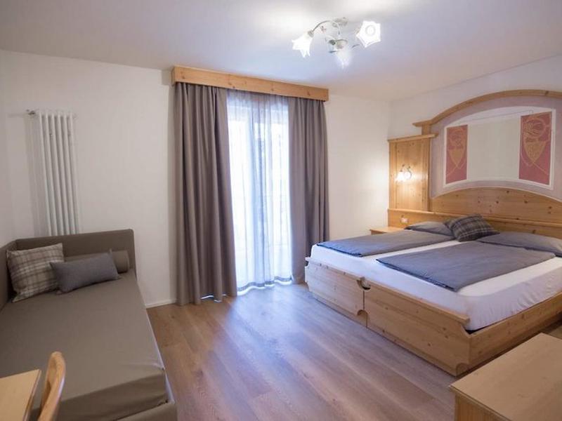 FFE96C7418D9903F7EB86B85BAC9C7AD