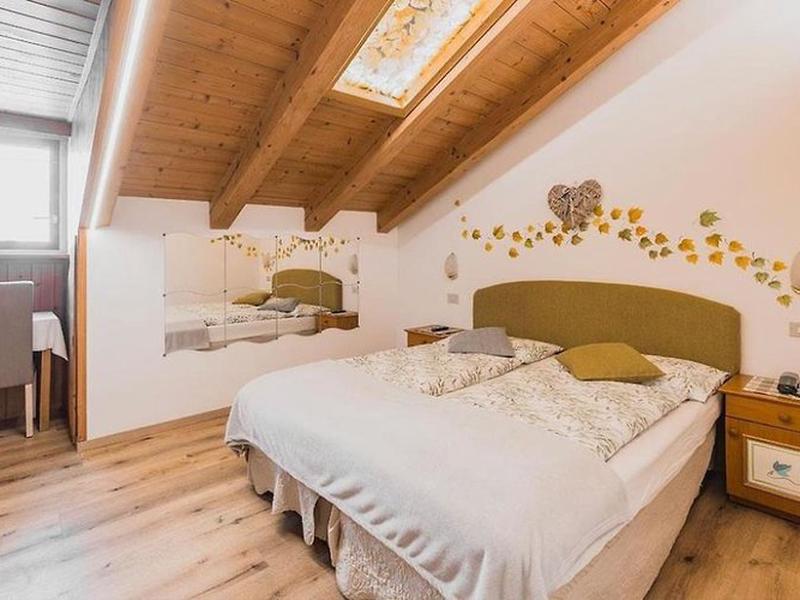 51FD4177320F726FC40E9004120EDB43