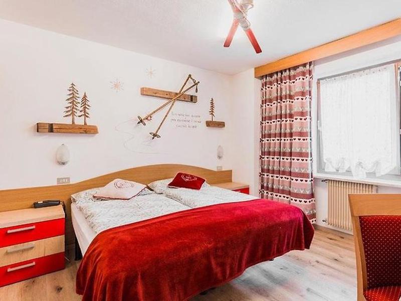 C6BB362F1EBA82CBA3BC29AF32E03FB2