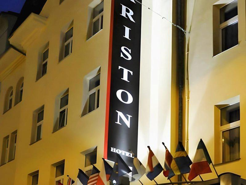 Ariston & Ariston Patio Hotel