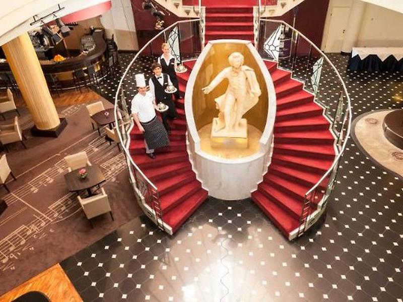 1ED7FCA13F3093AD4E481E9AA39CEC99