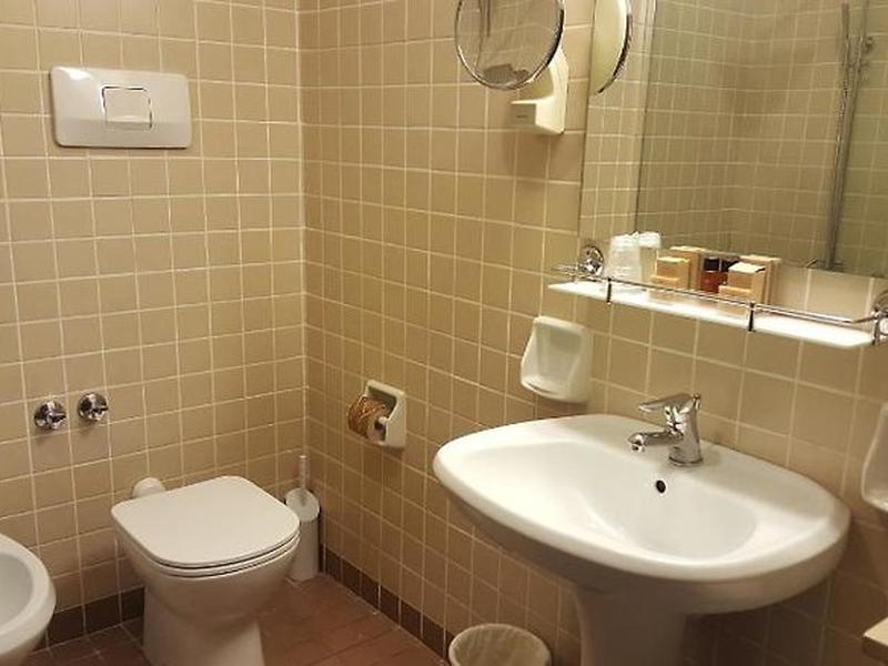 AE6D1A2D3C95E2A1E7AB0C0316276C5C