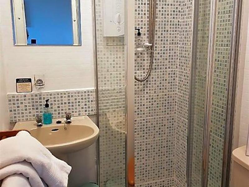 C4FAA3324A3223A514FBE101DE776296