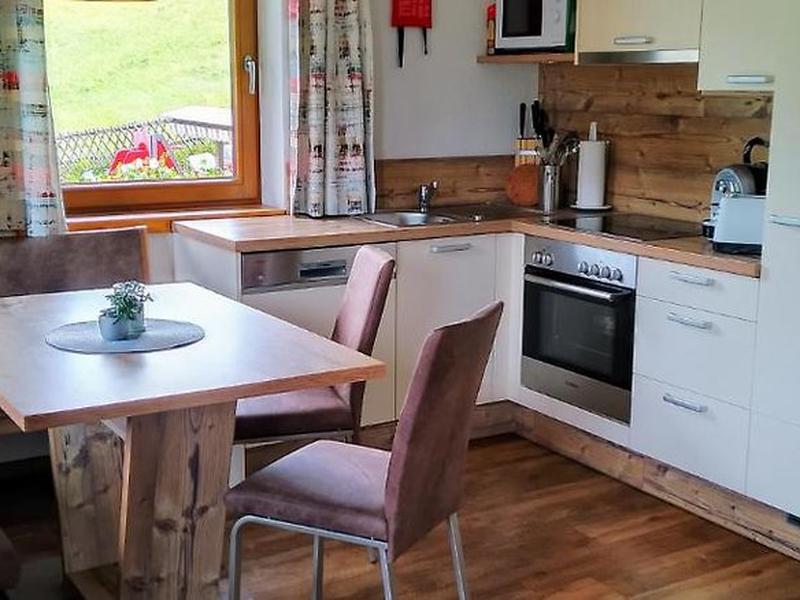 05EE869E77CA387F04EA4BB96E64A354