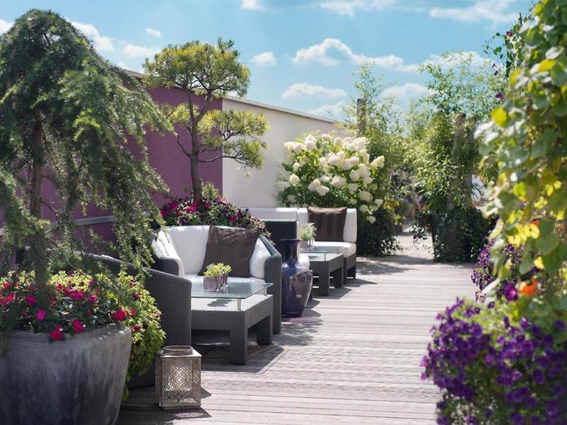 1E28CE293793F9F404239E542A5602C4