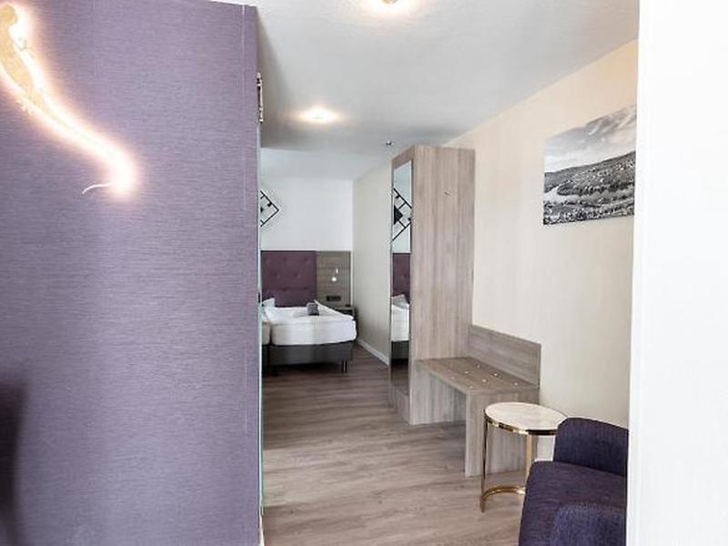 CB118EB2DB1392D110BB2AC8EC62DDD2