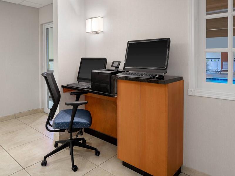 Fairfield by Marriott Inn & Suites Denver Airport