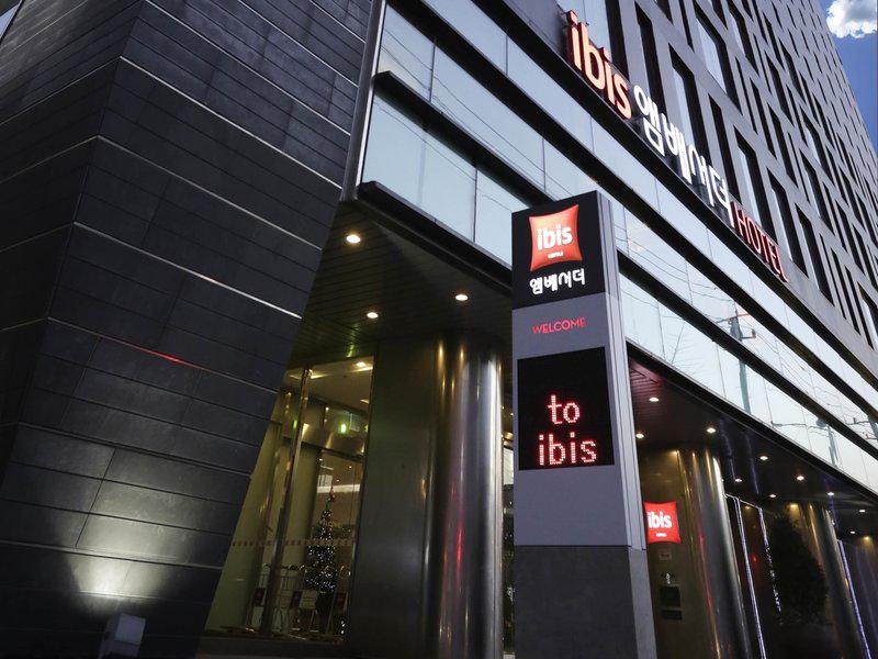 D0383762DF518386DD824B50CC1A80A4