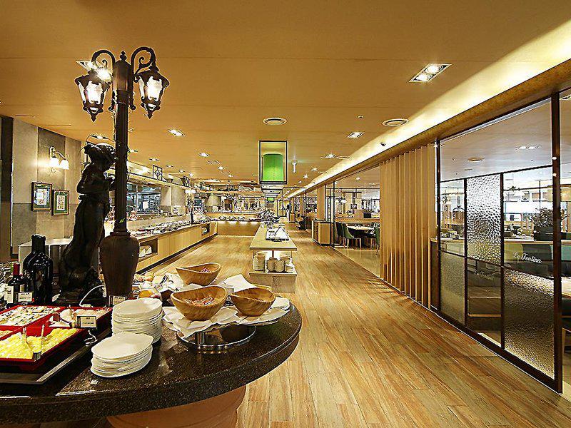 FAD6E039774E214B25F6441BA22F2FEB