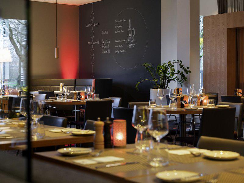 940EF87D14F2F826DD447A626E46E679