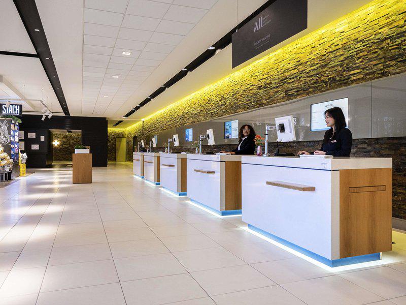 D6F095E4B99C628F5E0A9F4CCA1819E1