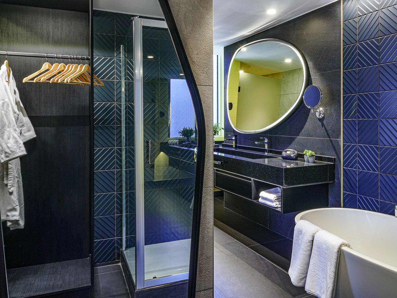 7A0E238A716460E221843338C1B387B3