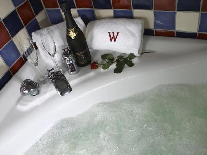 A597D70D6CC0E032AF53E9E67C1F8C0E