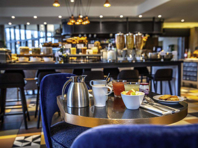 292E2BBA7D01E4F855827C0C4CF737BB