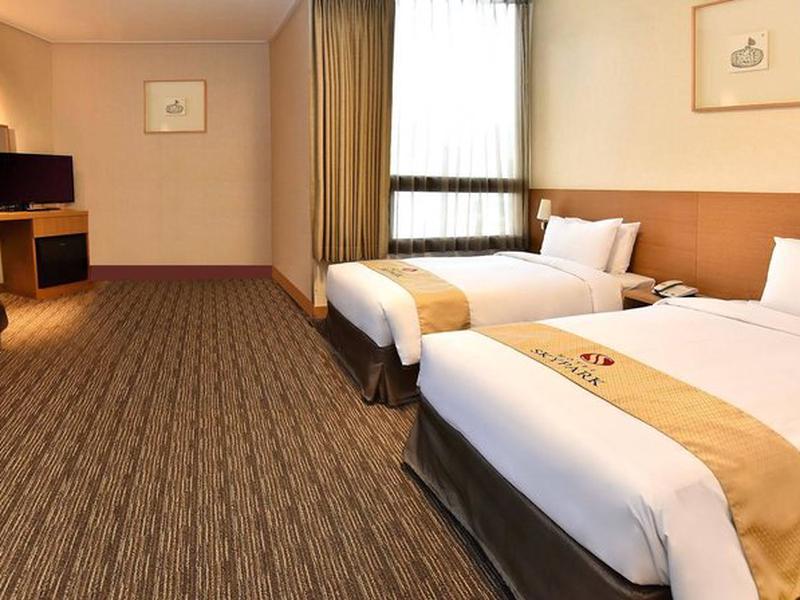 27E3EBA7FF5F0804A2C6A52746CA790A