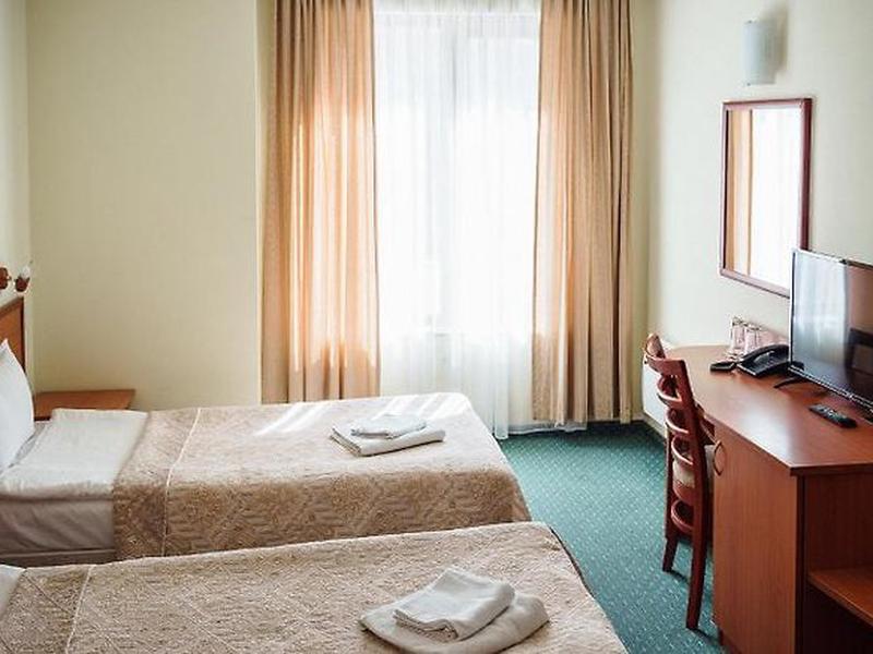 Dionis Hotel