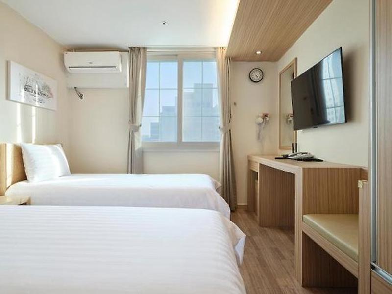 CO-OP Residence Uljiro
