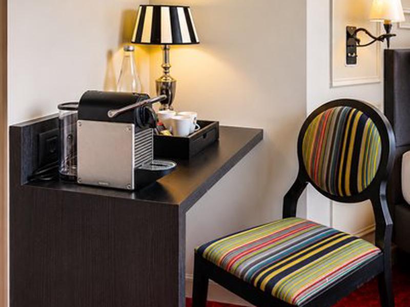 Best Western Hotel Le Montmartre Saint Pierre
