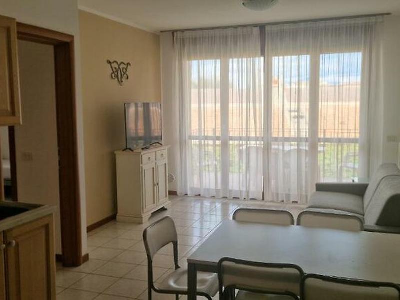 1A899117DCAD47968F4B015CACD8A96D