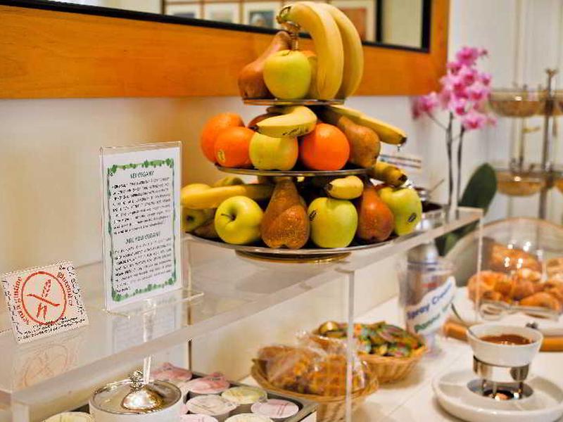 53614A0D095A6B5609D47DA672E6848C