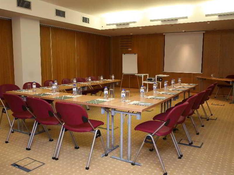 E56164F6772BF6A26D1C82299553DC5D