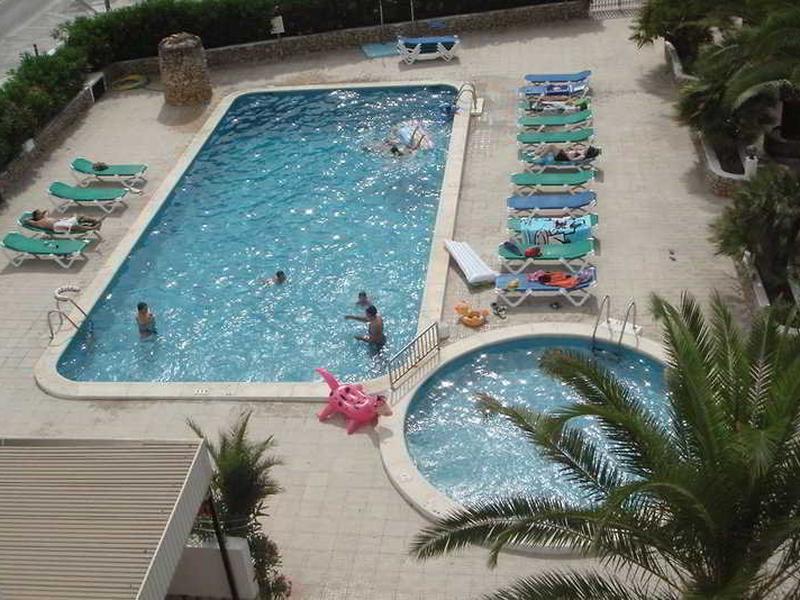 0671BF14236CCABFD42E4C07F516A1B9