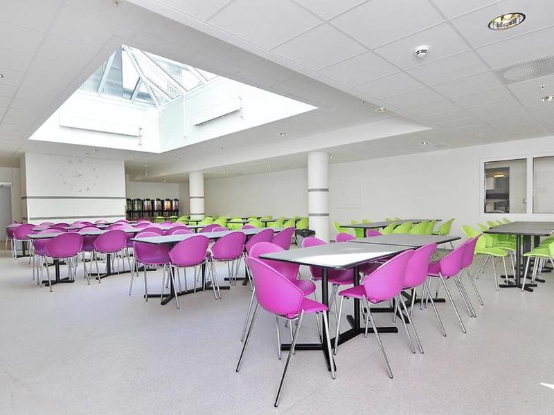 21FDD25E01E228504BF85BE62C8417B8