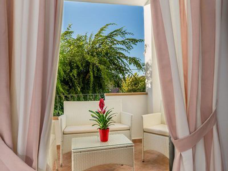 87C7AED3B50BD775F2C96FDBBE0828BA