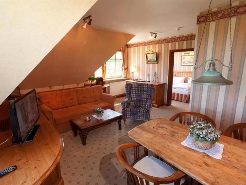 FFBD481AFDF9C539EE14FAEF915FE2B4