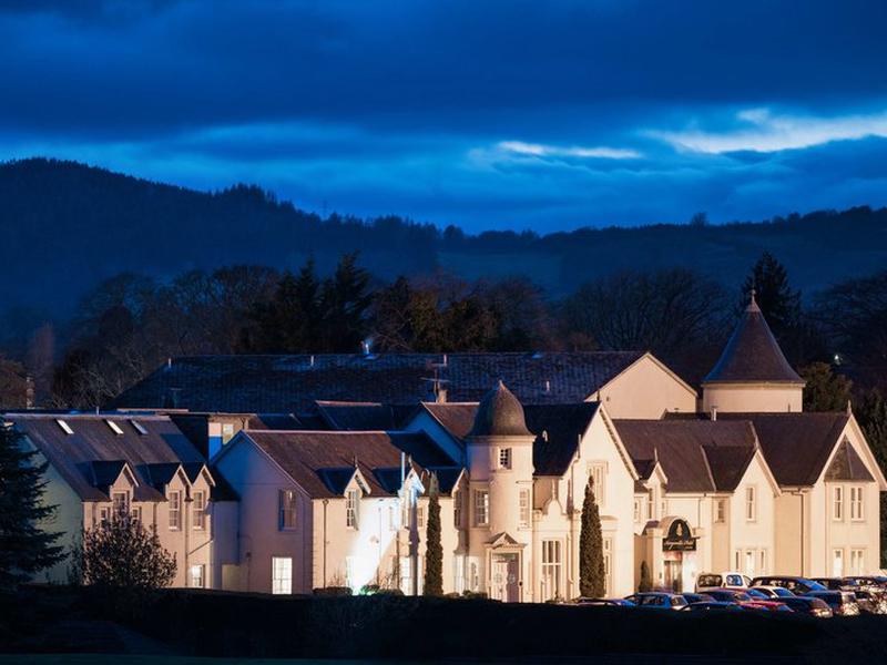 64F2F96A48D30FF841C0BA413A11A668