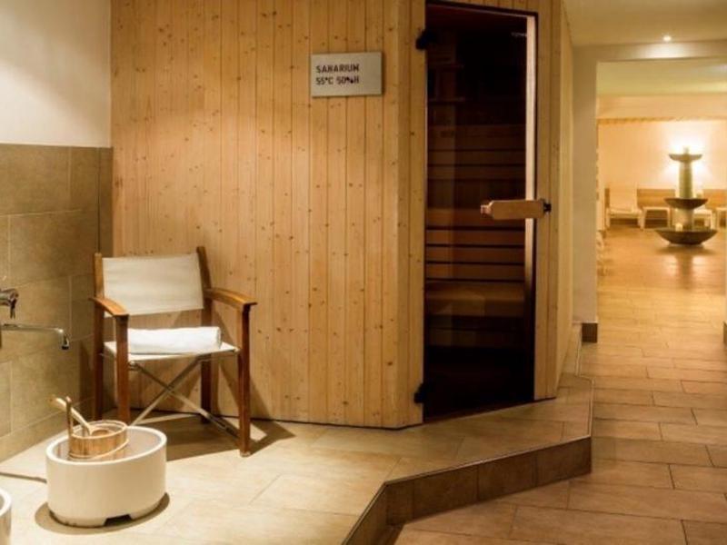 1F9C2B6FF9339009770E409ECE2B4A05