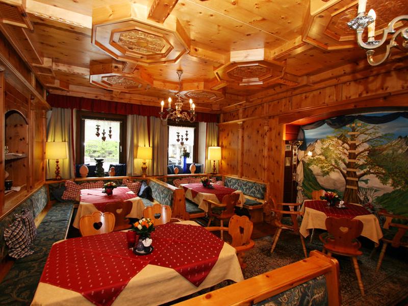 541F6AEC176F015BDE95E7C61FAA6E4F