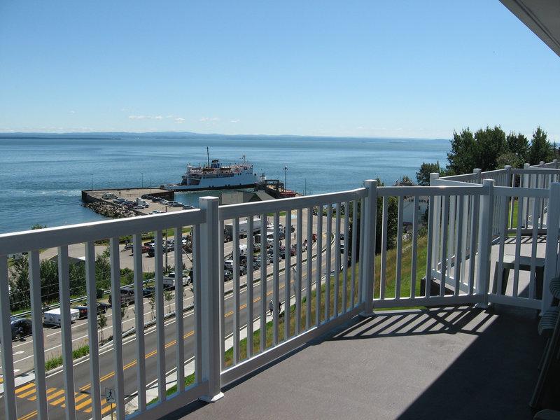 16DE66C0D179EEB3326F5A8F9B6A9A21