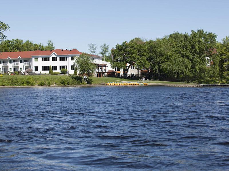 8320BEFA7FEF47D795CFAB129E9D781B