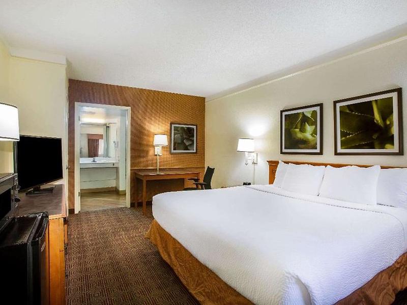 467834B0591EA99D8ACA903359D9B471