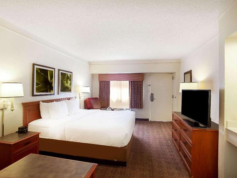 927496E052F464219DBC74905BC08A50