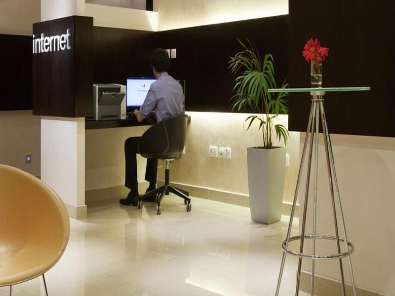 1EBB2F636F9AF3484AEC3145A2E16789