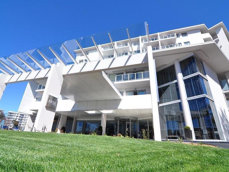 9845F15012699F7EA408A470FA69E025