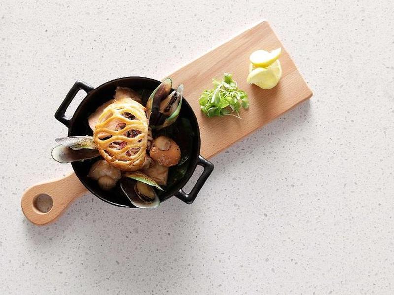 18F865D8D8D013319DEDD16AB5885E25