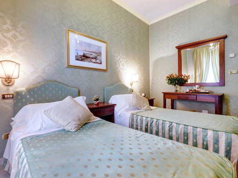 5B149DAF834D8EA252A0CF6E148EEBA8