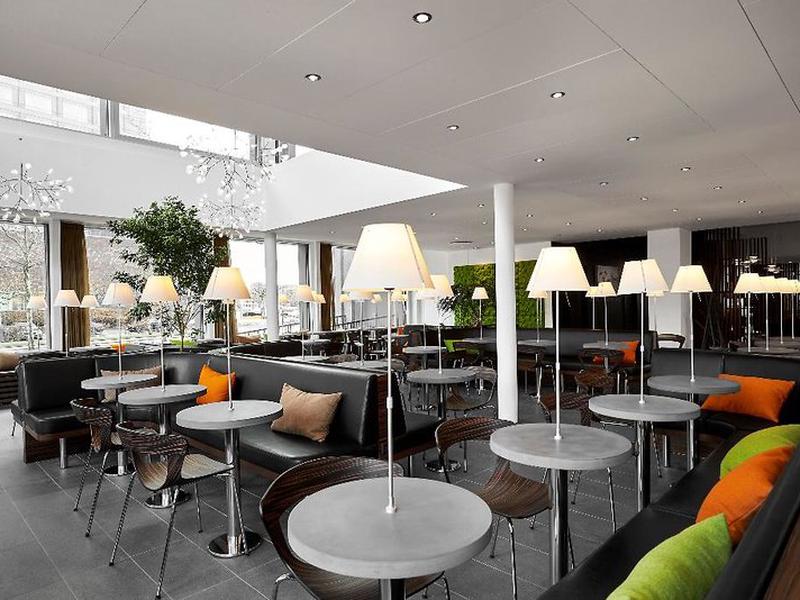 9CAAD3551D58F0BFE43D0BB2075E8D1D