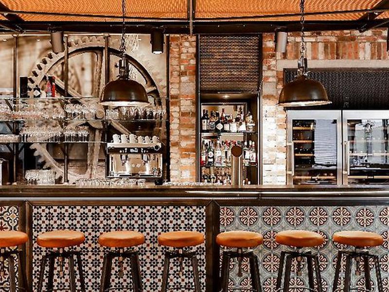 F0B44303802AC250C029140C3F8B6023