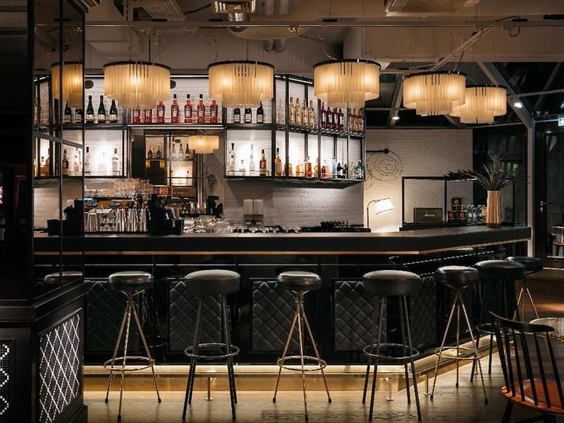 C56432FFBE8D953491A0F7124B595D16