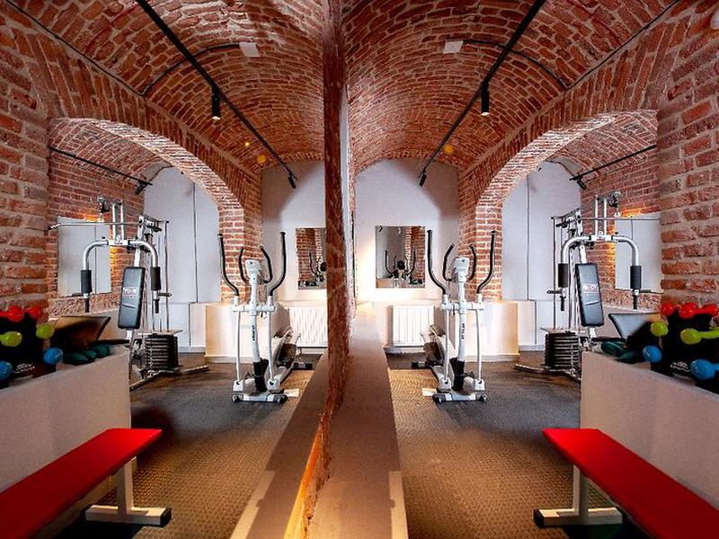 AED4A94EC774011F9F5C564E069921EA