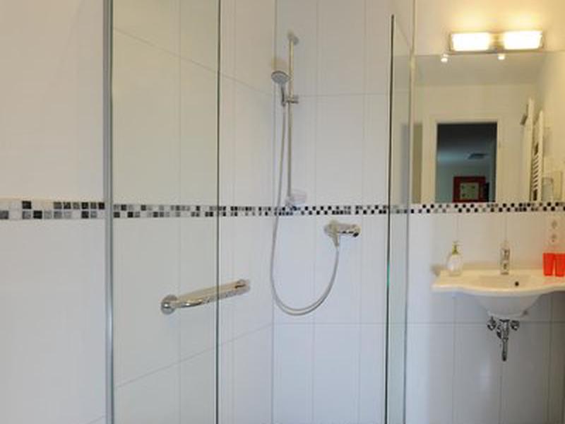 96D47B6B0059B650EC2BB3D4427224FE