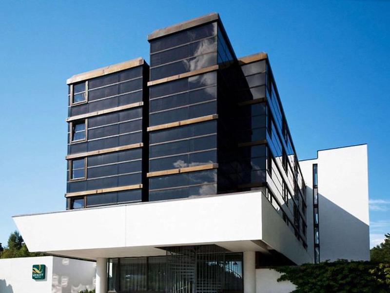 DD729F6D3CB2E09264D3AFDCF2A04F2C