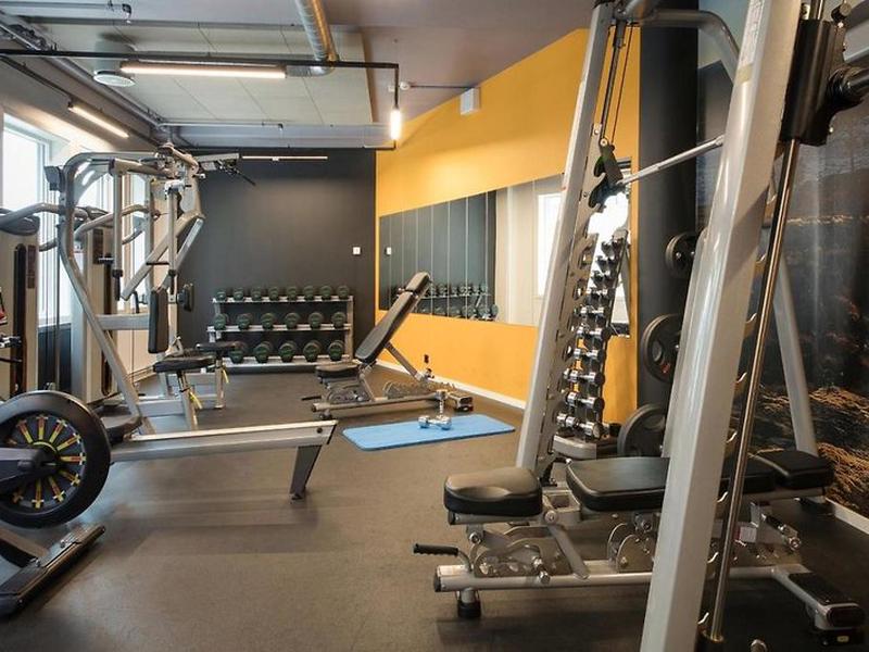 4D3E7AD4048BBE3C62A8C65676640226