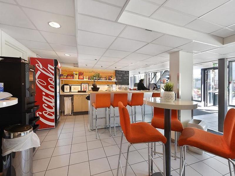 299596D84802300F46A3CFBAAFDA32CE