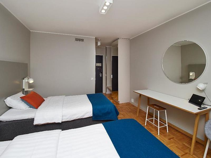 1F83E96412511E7A73FE1A8B99158A76