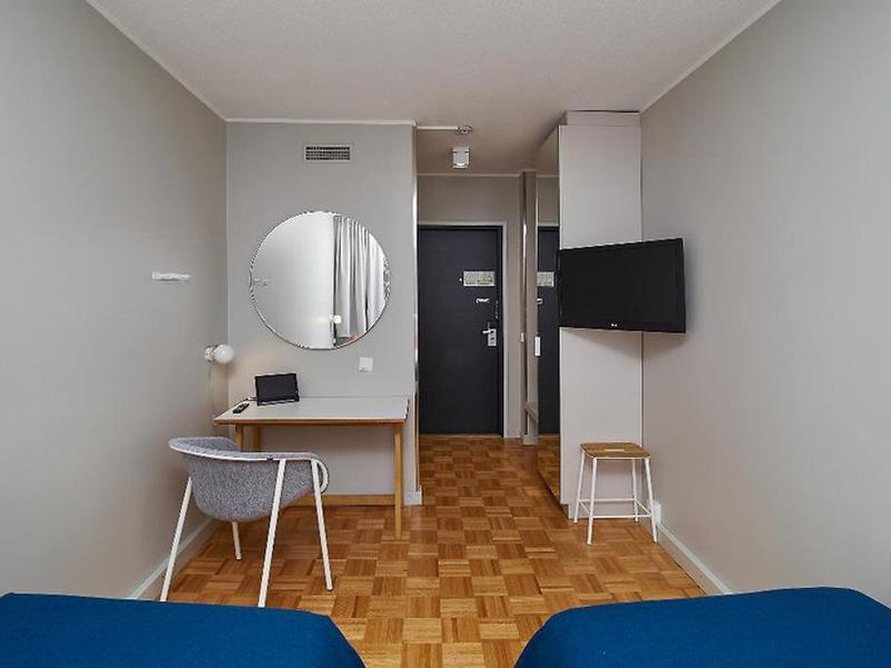 49A2F986A1C7B9A99BF8886F8A831376